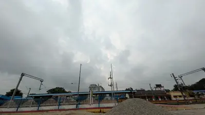 गरज-चमक के साथ बारिश से मौसम हुआ सुहावना, ठाकुरगंज, टेढ़ागाछ और पोठिया में वज्रपात की चेतावनी