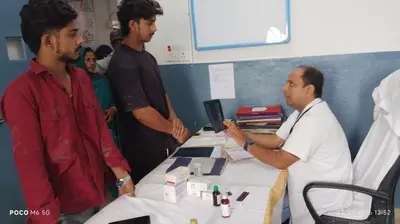 बदलते मौसम ने बढ़ाई मुसीबत, बाराहाट में सर्दी-खांसी के मरीजों की अचानक बढ़ी भीड़