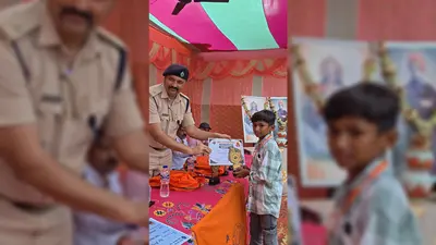 अकबरपुर में ABVP का भव्य आयोजन: बिरसा मुंडा सामान्य ज्ञान प्रतियोगिता में मेधावी छात्रों का सम्मान, बीडीओ- थानाध्यक्ष ने बढ़ाया हौसला