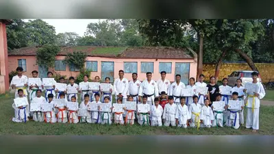 व्हाइट टाइगर गोजु-रियू कराटे एसोसिएशन की दो दिवसीय बेल्ट ग्रेडिंग संपन्न, 14 कराटेकारों को मिली दोहरी पदोन्नति
