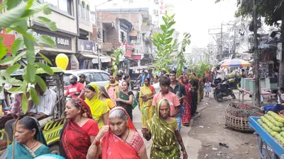 औरंगाबाद में शिव शिष्यों ने निकाली पर्यावरण जागरूकता रैली,पौधों के साथ दिया हरियाली बचाने का संदेश