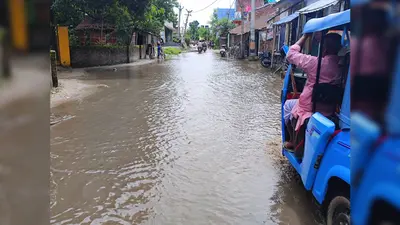 झमाझम बारिश से मौसम सुहाना, जलजमाव से बढ़ी परेशानी, धान की खेती में जुटे किसान