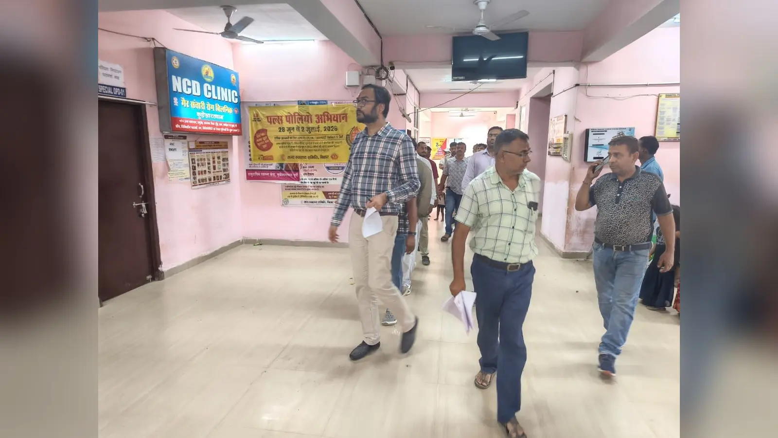 कुशेश्वरस्थान सीएचसी का एसडीओ ने किया औचक निरीक्षण, 6 दिनों से खराब एक्स-रे मशीन पर जताई नाराजगी
