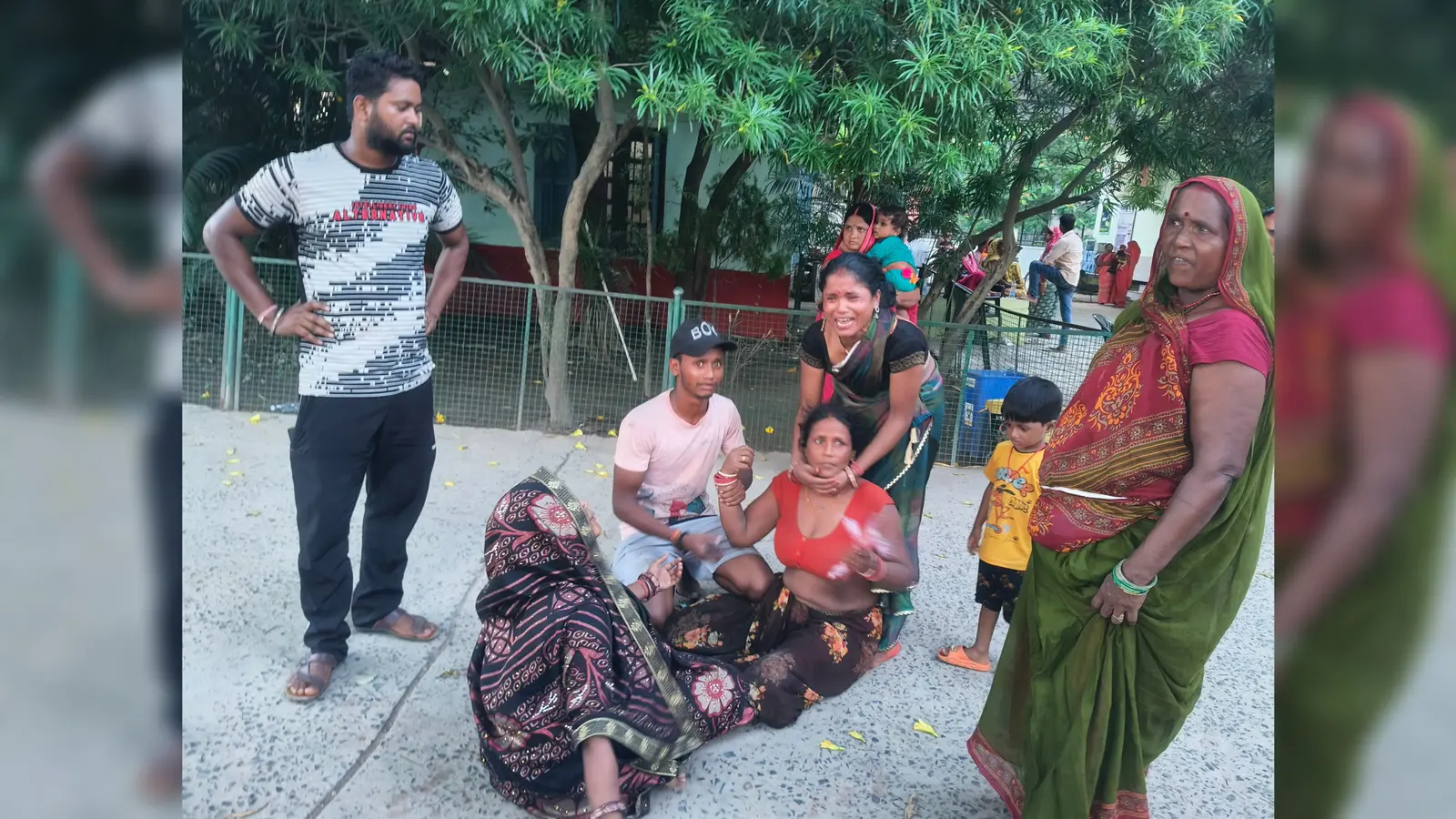 पूरे दिन अस्पताल में इंतजार, फिर नवजात की मौत... परिजनों ने लापरवाही और रिश्वत मांगने का लगाया आरोप