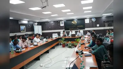 आंगनबाड़ी केंद्रों के रिक्त पदों पर 15 अगस्त से पहले करें नियुक्ति : DC