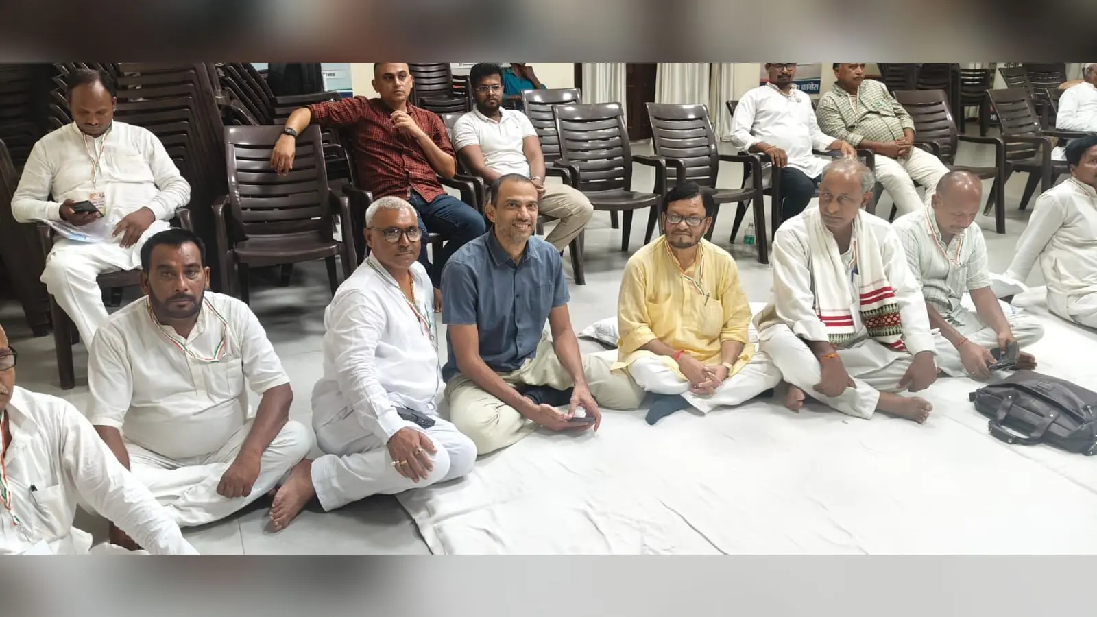 औरंगाबाद : कांग्रेस का दो दिवसीय प्रशिक्षण शिविर शुरू, दाउदनगर से डॉ. संजय कुमार सिंह ने लिया भागफोटो