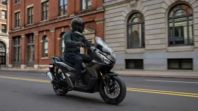 भारत में लॉन्च से पहले जानिए Honda ADV 160 की 5 खूबियां, क्यों है यह स्कूटर सबसे अलग?