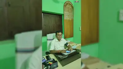 छपरा में बीडीओ पर हमले के विरोध में सूर्यगढ़ा बीडीओ ने बांधी काली पट्टी, सुरक्षा व्यवस्था मजबूत करने की उठाई मांग