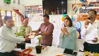 गढ़नोखा मॉडल स्कूल में निर्वाचन जागरूकता कार्यक्रम, युवाओं को जिम्मेदार मतदाता बनने का दिया संदेश