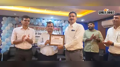 18 साल होते ही वोटर लिस्ट में जुड़वाएं नाम, दिनकर इंजीनियरिंग कॉलेज में युवाओं से डीएम की बड़ी अपील