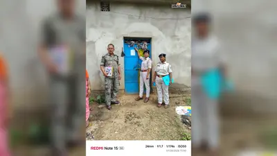 यौन शोषण का आरोपी फरार, घर पर चिपकाया गया इश्तेहार