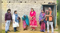 कालिंदी बस्ती पहुंचीं बीडीओ, मालती कालिंदी को मिलेगा आवास