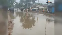बारिश के बाद झुमरा चौक बना तालाब, राहगीरों की बढ़ी परेशानी