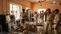 सीतामढ़ी अस्पताल के कैदी वार्ड से वेंटिलेटर तोड़कर भागा बदमाश, पांच पुलिसकर्मी निलंबित