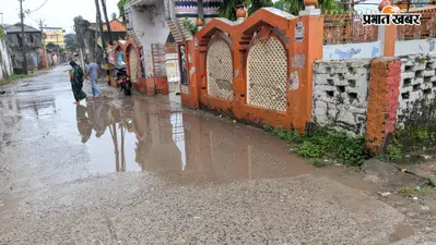 सावन शुरू होने से पहले ही ऐतिहासिक हरगौरी मंदिर के मुख्य द्वार पर जलजमाव, श्रद्धालुओं में आक्रोश