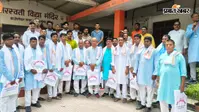 Bettiah News: गुरु पूर्णिमा पर सरस्वती विद्या मंदिर में गुरु वंदन, पूर्व छात्रों ने किया सम्मान