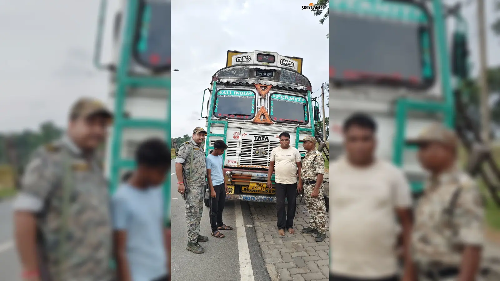 अवैध रूप से कोयला परिवहन का खुलासा, जयपुर पुलिस ने दो ट्रक जब्त कर दो लोगों को किया गिरफ्तार | Prabhat Khabar Network अवैध रूप से कोयला परिवहन का खुलासा, जयपुर पुलिस ने दो ट्रक जब्त कर दो लोगों को किया गिरफ्तार | Prabhat Khabar Network