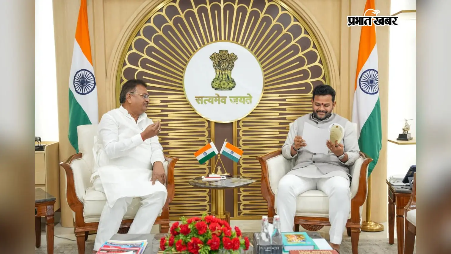 हजारीबाग सांसद मनीष जायसवाल केंद्रीय उड़यन मंत्री से मिलते | Prabhat Khabar Network हजारीबाग सांसद मनीष जायसवाल केंद्रीय उड़यन मंत्री से मिलते | Prabhat Khabar Network