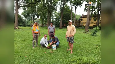 सरजामदा में कुड़मी समाज ने 11 सखुआ के पौधे लगाये
