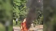 मुजफ्फरपुर: पूसा रोड पर चलती बाइक बनी आग का गोला, बीच सड़क धू-धू कर जली मोटरसाइकिल