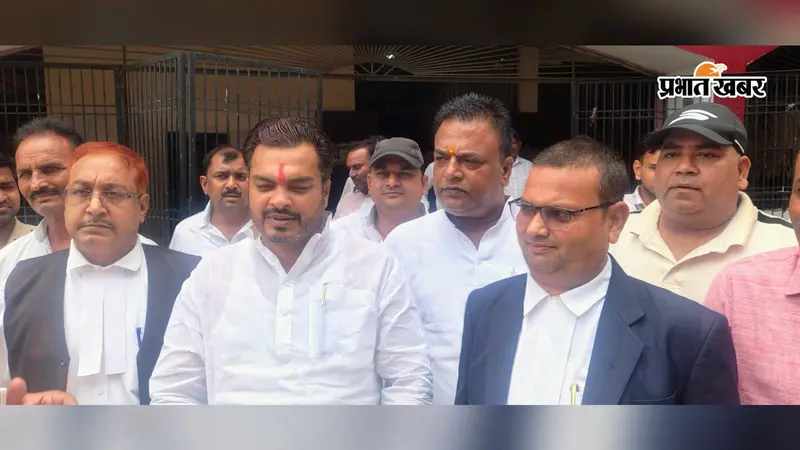 रणधीर सिंह लोकसभा चुनाव आचार संहिता मामले में बरी, मांझी विधायक के खिलाफ कोर्ट को नहीं मिला साक्ष्य