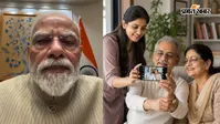 PM Modi की रील के बाद Camera Angle पर छिड़ी बहस, क्या आपके पैरेंट्स भी करते हैं ये गलती? ऐसे सिखाएं सही तरीका