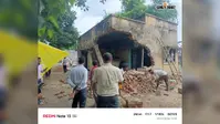 कैमूर में वर्षों पुराना बिजली पावर हाउस भवन में ड्यूटी करने से डर रहे कर्मचारी, छत और दीवारों से गिर रहा प्लास्टर