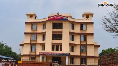 सीवान: भगवानपुर हाट में 69 लीटर अंग्रेजी शराब बरामद, पुलिस को देख धंधेबाज फरार