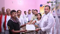 रोहतास में अभियान बसेरा-2 से 25 भूमिहीन परिवारों का सपना हुआ साकार, विधायक ने सौंपे वासभूमि के पर्चे