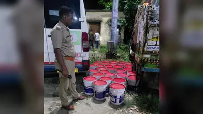 सारण: परसा में 600 लीटर कच्चा स्प्रिट बरामद, पुलिस ने एक तस्कर को खदेड़कर पकड़ा