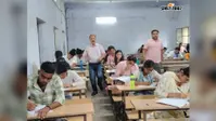 सारण में नकल करते पकड़ा गया छात्र निष्कासित, 11 केंद्रों पर चल रही थर्ड सेमेस्टर की परीक्षा