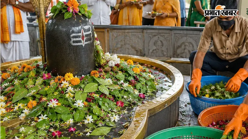 नालंदा : सावन में भगवान शिव पर चढ़े बेलपत्र और फूलों से बनेगी जैविक खाद, राजगीर में शुरू हुआ अभियान