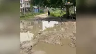 सारण वार्ड 42 में सड़क जर्जर, बारिश में दो से तीन फुट पानी जमा होने से बढ़ी परेशानी