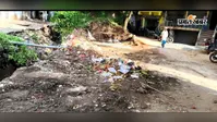 नवादा में करोड़ों की सफाई व्यवस्था फेल, छह दिन से पम्पू कल चौक पर सड़ रहा कचरा