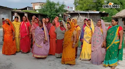 हाजीपुर: पातेपुर में शौचालय की राशि के लिए 1500 रुपये मांगने का आरोप, लाभुकों ने की जांच की मांग