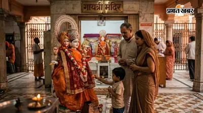 गायत्री शक्तिपीठ में भक्तिभाव से मनाई गई गुरुपूर्णिमा, 12 घंटे के अखंड जाप के बाद हुआ विराट दीपमहायज्ञ