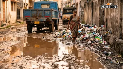 दरभंगा: दूसरे दिन भी जारी रही सफाई कर्मियों की हड़ताल, नगर पंचायत में सफाई व्यवस्था चरमराई