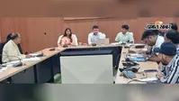 हर घर नल का जल योजना की डीएम ने की समीक्षा, 24 घंटे में मरम्मत का आदेश