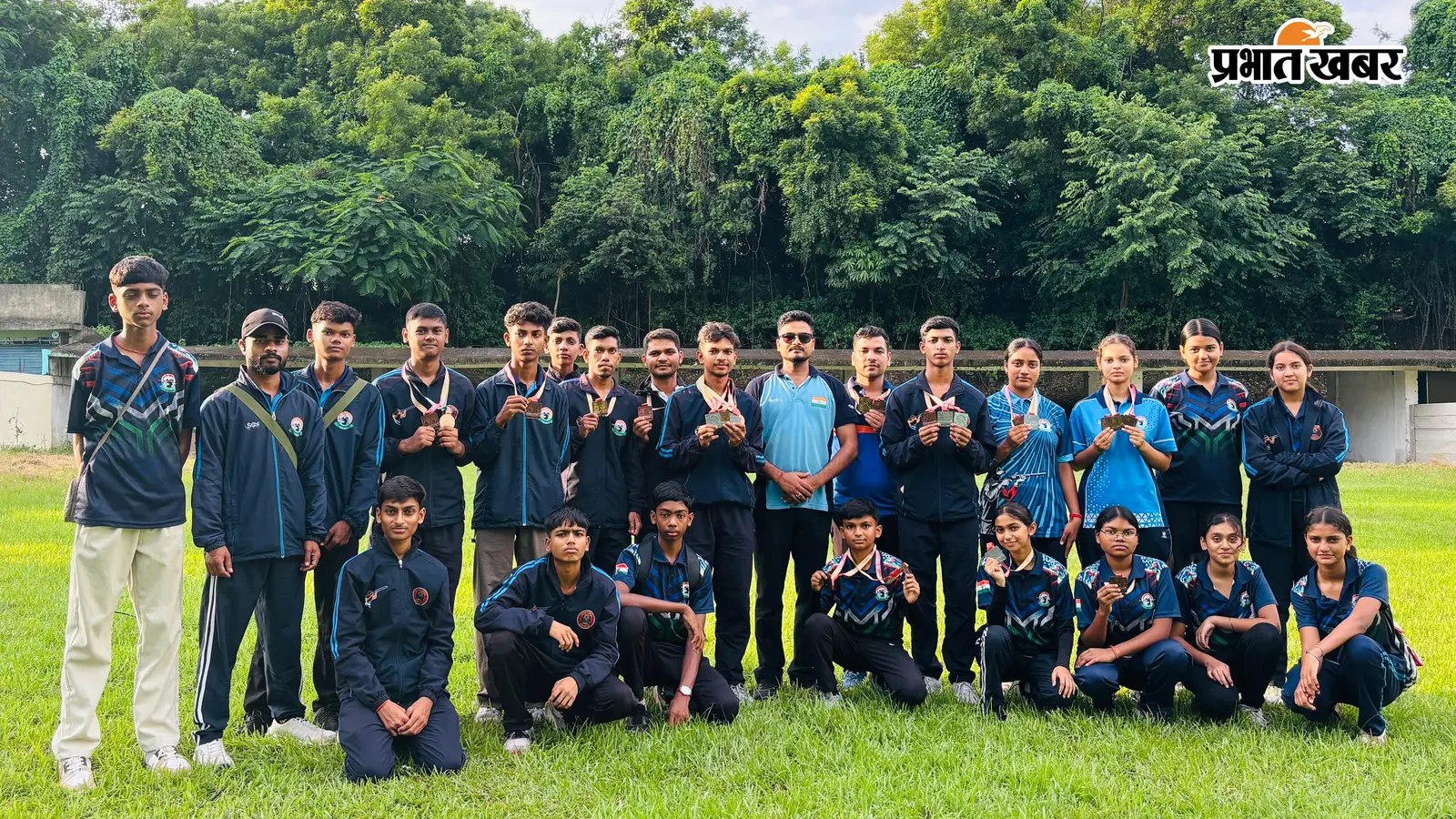 पदक हासिल करने वाले खूंटी शूटिंग क्लब के निशानेबाज | Prabhat Khabar Network पदक हासिल करने वाले खूंटी शूटिंग क्लब के निशानेबाज | Prabhat Khabar Network