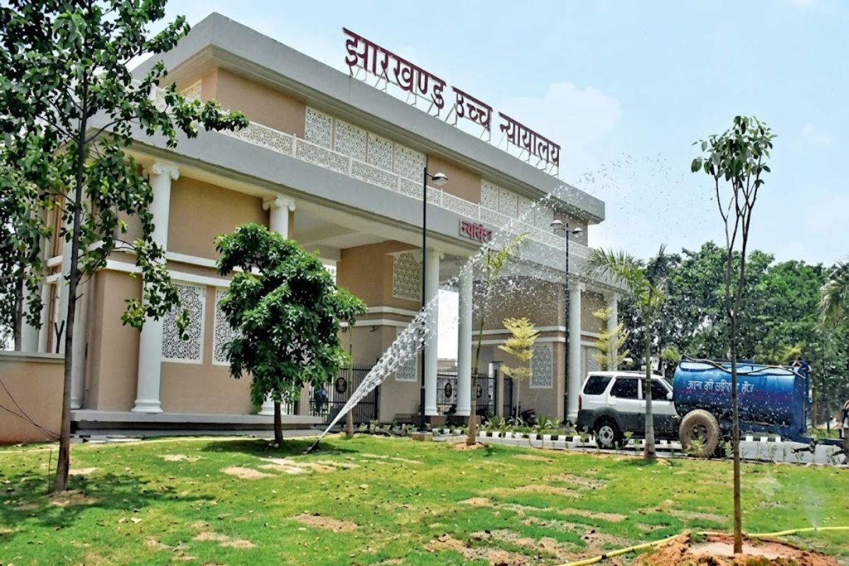 हजारीबाग जमीन विवाद: SDO के फैसले पर हाईकोर्ट का ब्रेक, 118 रैयतों को बड़ी राहत