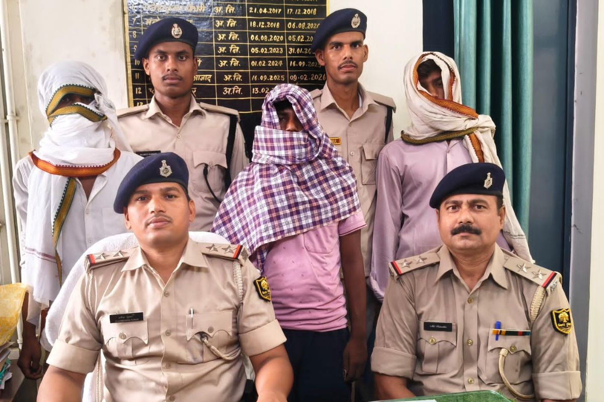नालंदा में डांसर के साथ कट्टा लहराना तीन युवकों को पड़ा भारी, वीडियो वायरल होते ही पुलिस ने किया गिरफ्तार, भेजा जेल