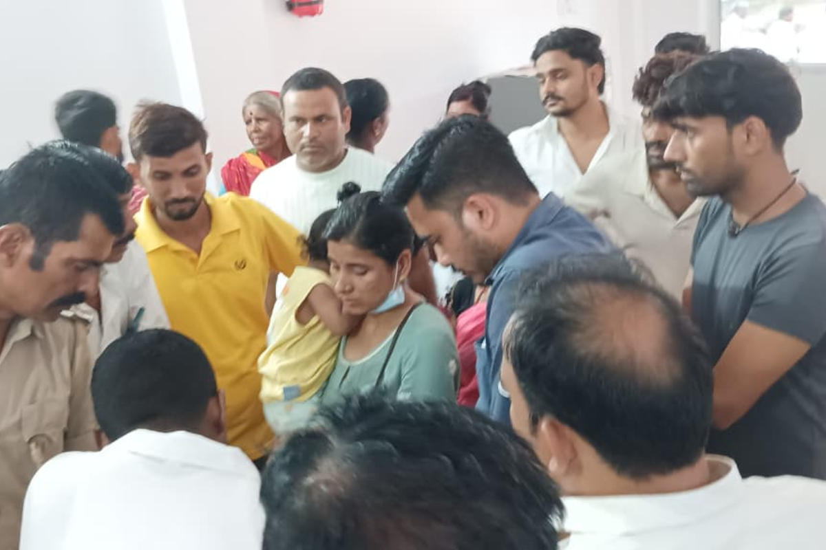 बांका में दिनदहाड़े महिला डॉक्टर से चेन स्नैचिंग, ड्यूटी से लौटते वक्त बाइक सवार बदमाशों ने दिया वारदात को अंजाम