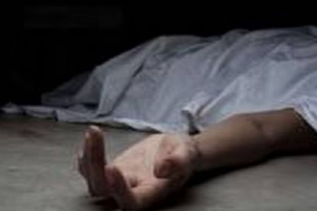 सीवान: घुमाने के बहाने घर से बुलाया, फिर युवक की हत्या कर चंवर में फेंका शव