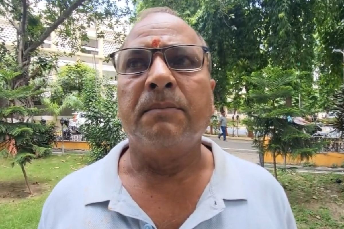 जमुआमा में अवैध मिट्टी खनन से तटबंध पर संकट, डीएम-एसपी से की शिकायत