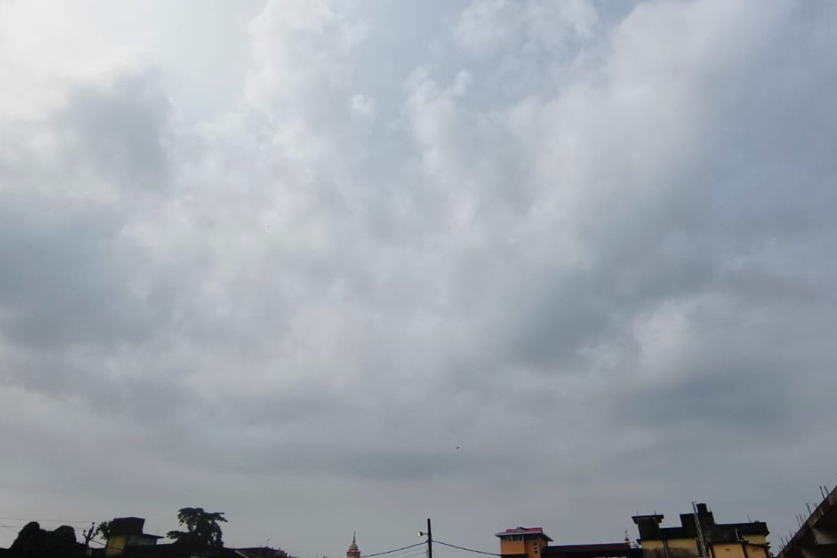 कटिहार में बुधवार को बारिश की संभावना, पर उमस से राहत के आसार कम: जानें अगले 4 दिनों का हाल