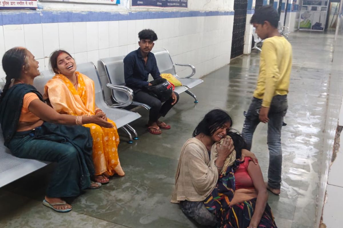 औरंगाबाद : वज्रपात की चपेट में आने से वृद्ध की मौत, परिवार में मचा कोहराम