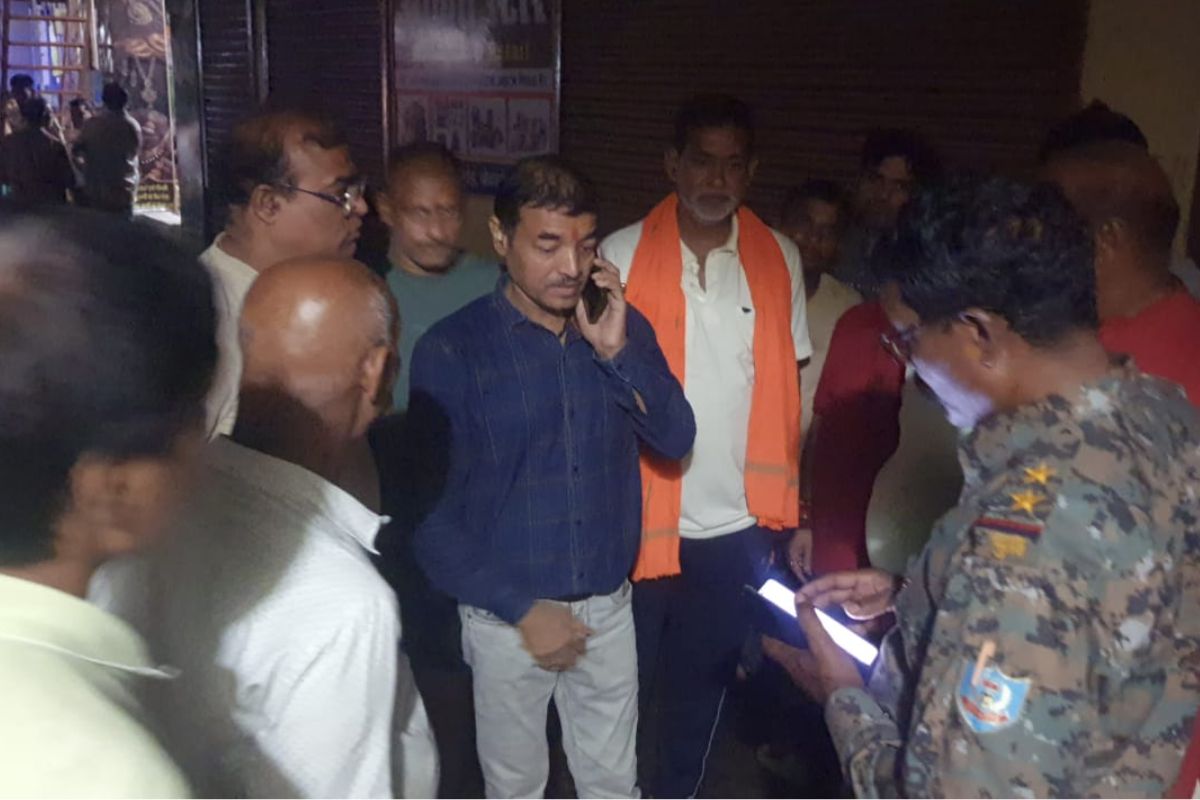 बोकारो के जैनामोड़ में जेवर दुकानदार पर हमला, बदमाशों ने पिस्तौल सटाकर पैसे से भरा बैग लूटा