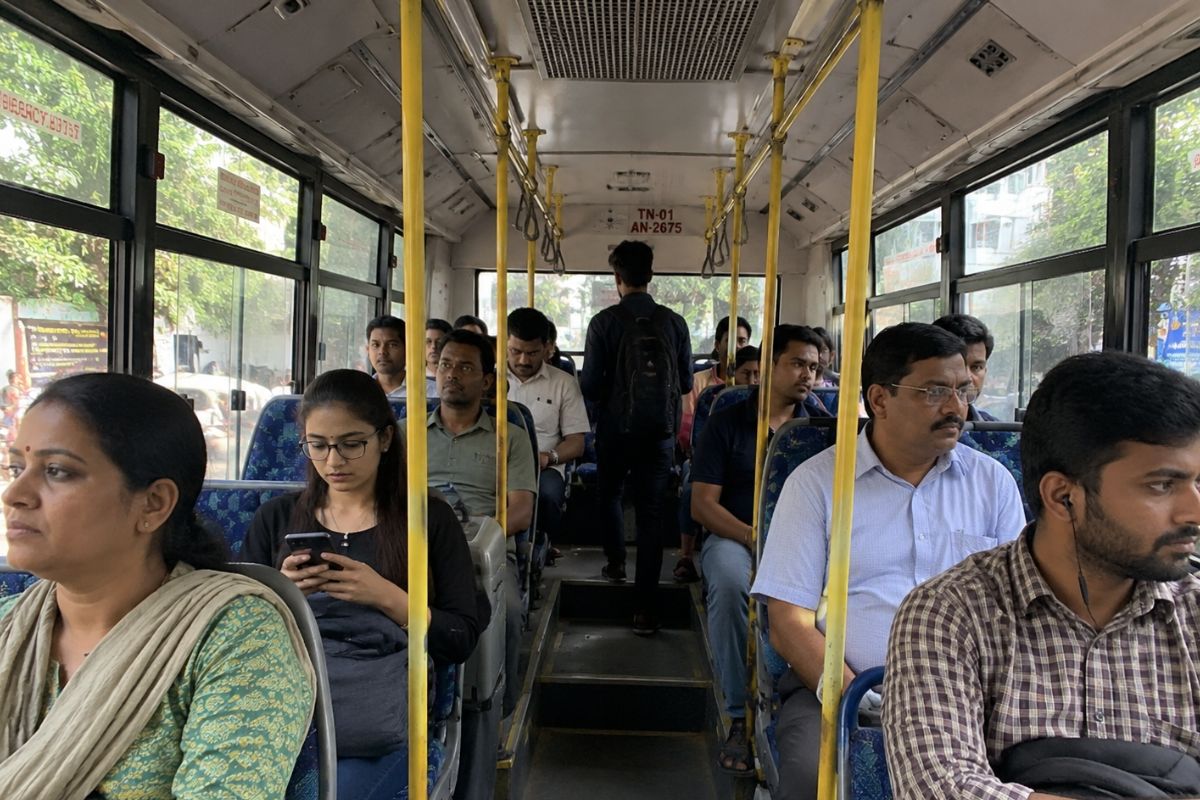 गुमला में बस यात्रियों को राहत, तय हुआ किराया, मनमानी वसूली पर होगी कार्रवाई