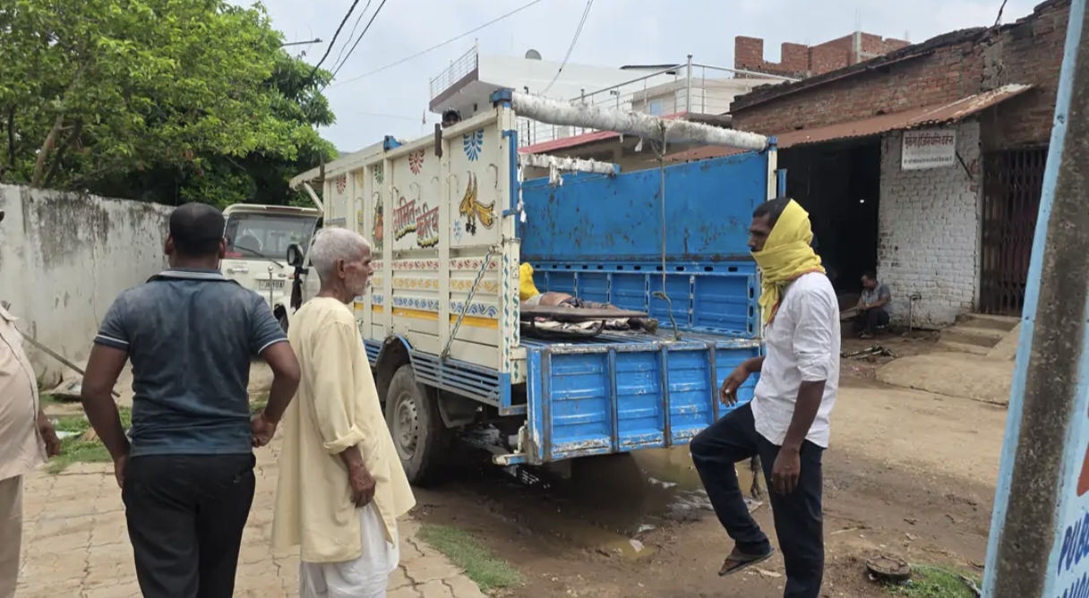 औरंगाबाद : सोन नदी किनारे झाड़ियों में मिला बुजुर्ग का शव, जांच में जुटी पुलिस