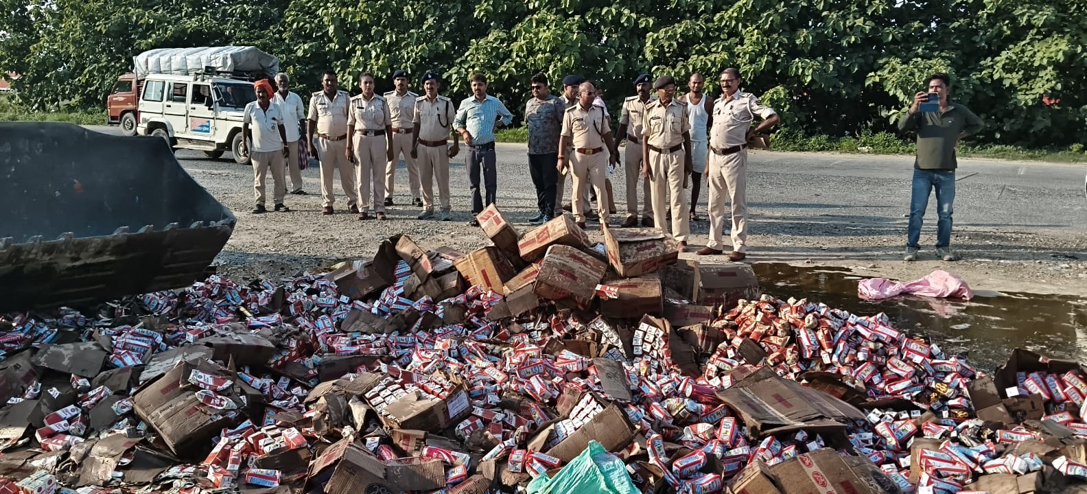 गोपालगंज में 2.17 करोड़ की जब्त शराब नष्ट, पुलिस-उत्पाद विभाग की बड़ी कार्रवाई